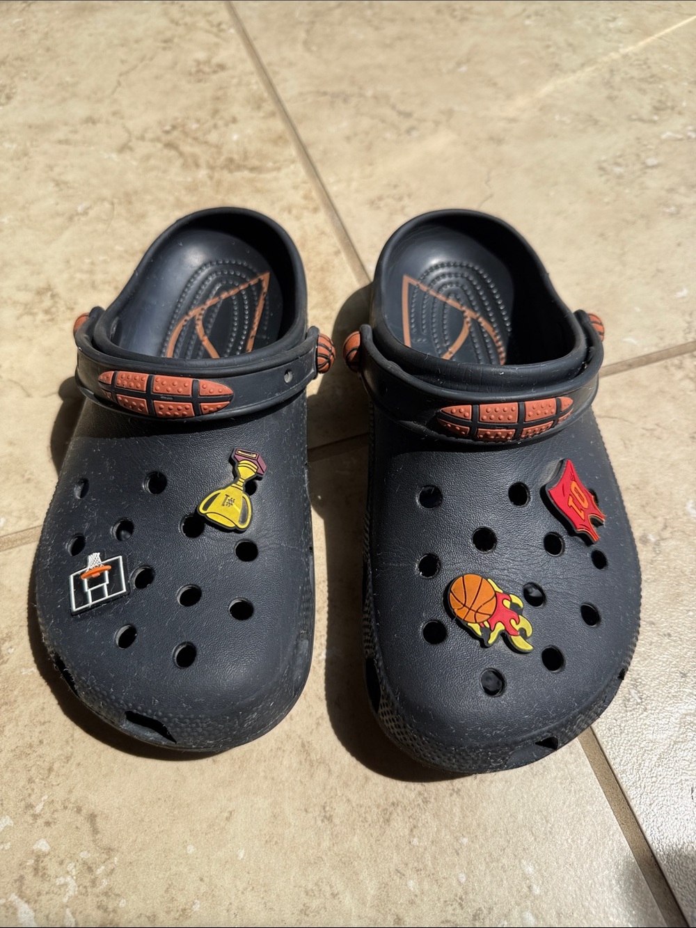CROCS Black Kids Clogs with Basketball Charms size J6